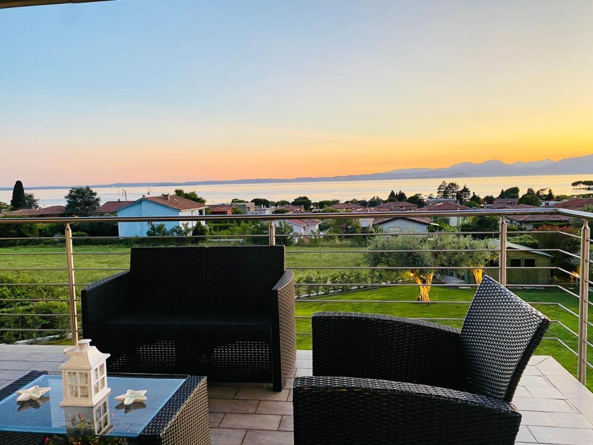 Lhv Garda Lake - Private Pool And Spa Бардолино Экстерьер фото