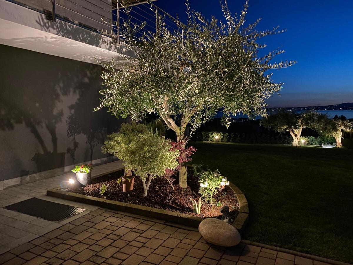 Lhv Garda Lake - Private Pool And Spa Бардолино Экстерьер фото